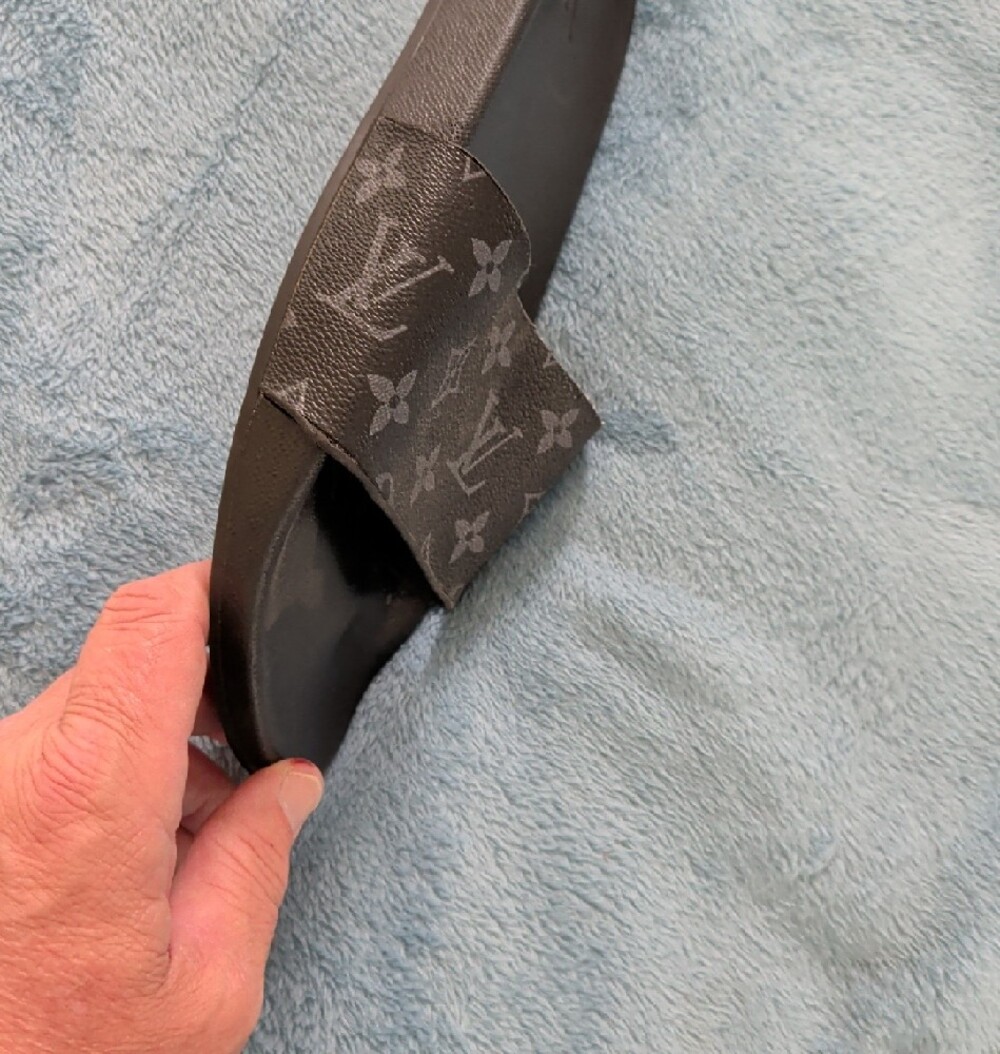 Louis Vuitton Black Monogram Slide Sandals LV - Picture 10 of 16